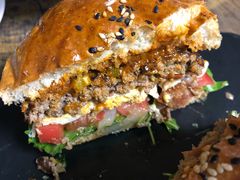 -HIGH FIVE哈福手工汉堡(桂林路店)