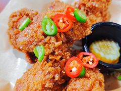 韩式甜辣炸鸡翅-魏斯理汉堡(西安沣东吾悦店)