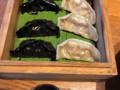 牛肝菌蒸饺-云海肴·汽锅鸡·云南菜(天山百盛优客店)