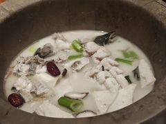-滇香肴·云南菜蒸汽石锅鱼(云南北路店)