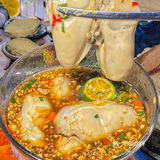 叨了两天，离开三亚前必须吃上的糟粕醋海鲜面