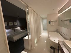 -郑州建业艾美酒店