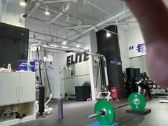 -汗水空间私教健身连锁(SM广场店)