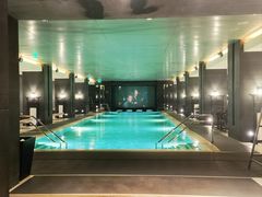 -丽思卡尔顿酒店泳池(金融街店)