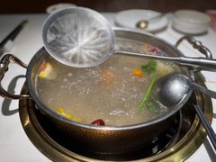 -牛人日志·鲜牛肉骨汤火锅(万科里瑧店)