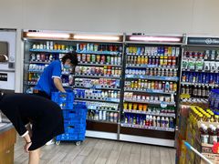 -全家便利店(四平路六店)