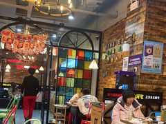 -哈尔滨烧烤·山河村铁锅炖(交大店)