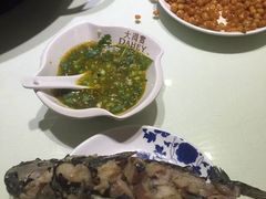 -大河宴·椒麻鱼火锅(克拉玛依西路头宫店)