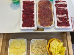 -浪里寻·臻牛养生牛肉火锅(方圆荟店)