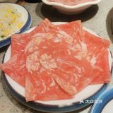 我们周一去吃都拍了很久的队。环境：偏古风，很好