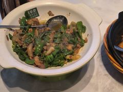-绿草地·湘菜(酃湖师院店)
