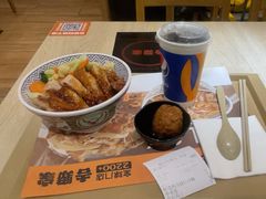 照烧鸡排饭-吉野家 (新街口外大街店)