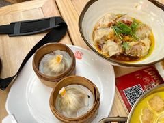 -龍堂蟹黄小笼包(万家丽店)