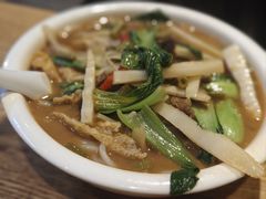 -牛八宝桂林米粉(八里庄店)