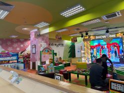 -莫莉幻想儿童乐园(武汉金银潭永旺店)