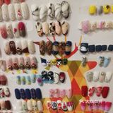 会根据你的气质推荐美甲的款式