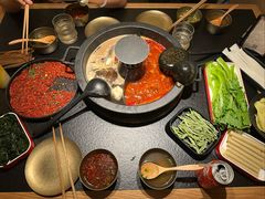 -晓宇重庆火锅(西安荟聚店)