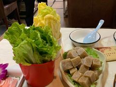 -羊家胡同·龙虾烧烤火锅(龙汇路店)