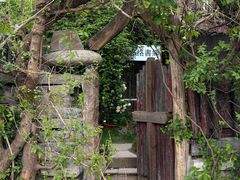 -斯多格书乡(北京大学畅春园店)