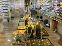 -泰康仰忠精品批发城