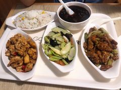 -亚惠美食广场(大连开发区安盛购物广场店)