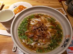 -湘人龙记老长沙米粉(华普国际大厦店)