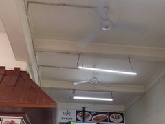 -啰啰冰屋(景洪总店)