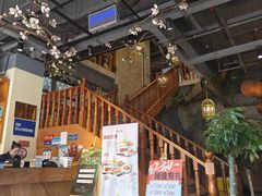 -香山湖家家宴(中山陵店)