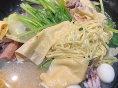 -万记麻辣烫国展总店