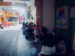 等位区-李米线(武陵路店)