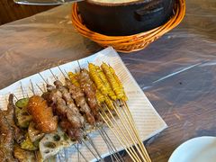 -亮亮烧烤(积玉桥总店)