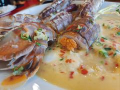 -大树下海鲜饭店