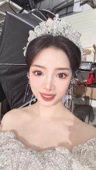 -挪娅婚纱摄影皇家会所