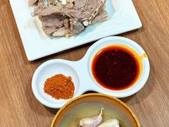 -贯贯吉·清真餐厅(浙江中路店)