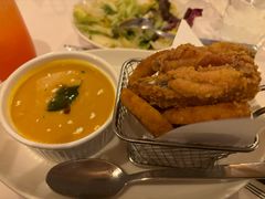 -WOLFGANG PUCK KITCHEN & BAR(迪士尼小镇店)