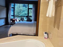 -天明山温泉大酒店