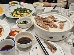 -民族手抓羊肉馆·滩羊手抓·烤全羊