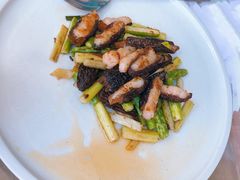 羊肚菌酿芦笋-唐廊烤鸭店(工体店)