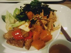 -感恩心素食馆(百世广场店)
