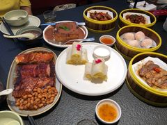 -蝴蝶里·粤菜·点心(龙湖天街&滨江店)