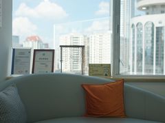 -视野联行眼镜蔡司·依视路官方授权店(顺城店)
