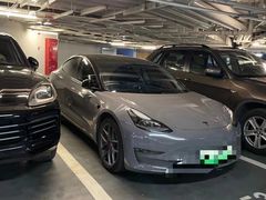 -TESLA 特斯拉(上海太古汇体验店)