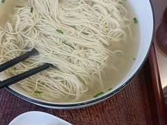 -百年老字号·观振兴蟹黄面·三虾面·苏式面(观前街富仁坊巷店)