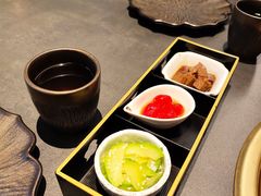 -铭牛烧肉·和牛海鲜自助(高新月牙湖店)