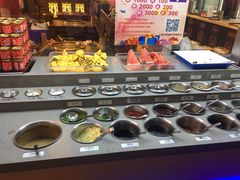 自助小料-小龙坎老火锅(北京三里屯店)