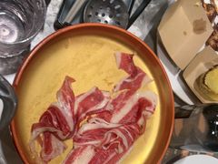 -金马门国际美食百汇(珞喻路店)