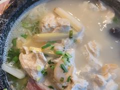 -荷塘秋月·本帮江浙菜(国权路店)