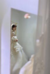 -艾米丽婚纱礼服