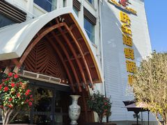 -快乐海鲜酒楼(滇池路店)