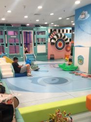 -孩子王童乐园(唐山万达广场店)